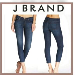 J BRAND Capri Heart Breaker Jean Size 25